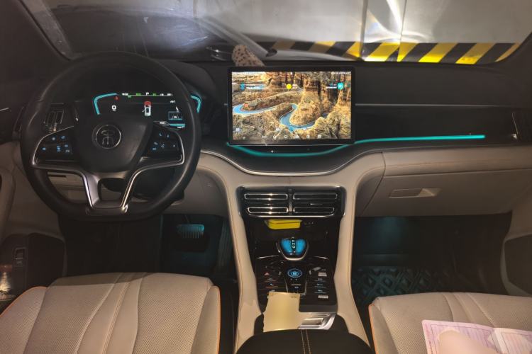 Used BYD Song PLUS New Energy 2021 DM-i 110KM Flagship PLUS Center Console