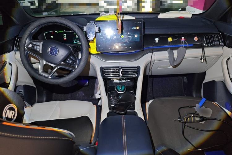 Used BYD Song PLUS New Energy 2021 DM-i 110KM Flagship PLUS Center Console