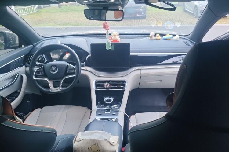 Used BYD Song PLUS New Energy 2021 DM-i 110KM Flagship PLUS Center Console