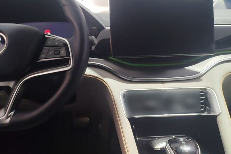 Used BYD Song PLUS New Energy 2021 DM-i 110KM Flagship PLUS Center Console