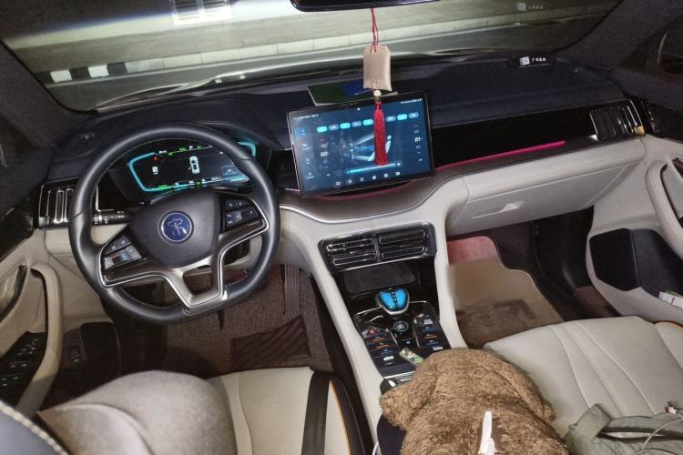 Used BYD Song PLUS New Energy 2021 DM-i 110KM Flagship PLUS Center Console