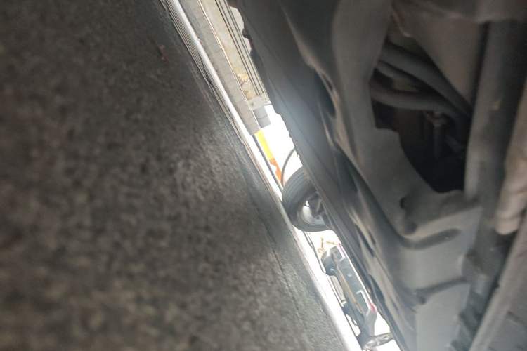 Used BYD Song PLUS New Energy 2021 DM-i 110KM Flagship Model Chassis Front Left