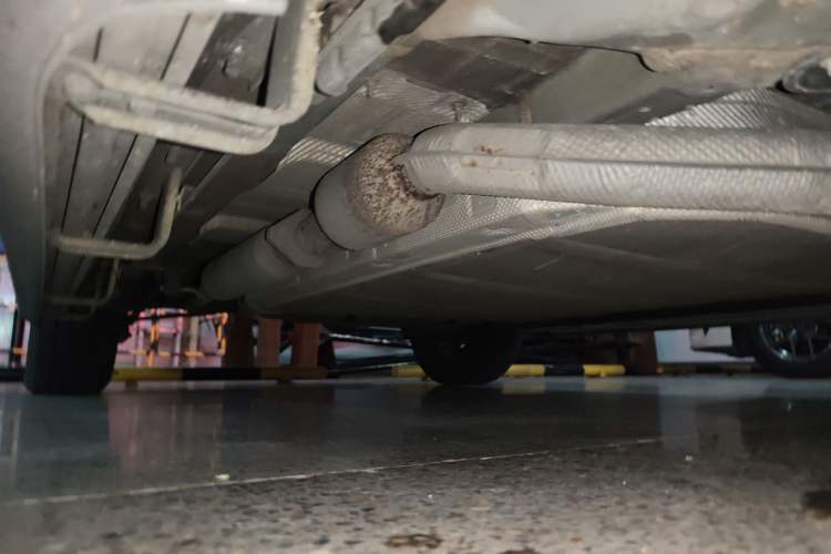 Used BYD Song PLUS New Energy 2021 DM-i 110KM Flagship Model Chassis Front Right