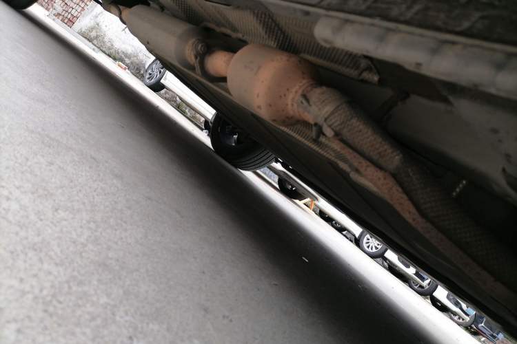 Used BYD Song PLUS New Energy 2021 DM-i 110KM Flagship Model Chassis Front Right