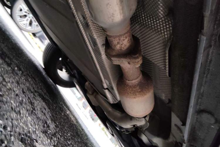 Used BYD Song PLUS New Energy 2021 DM-i 110KM Flagship Model Chassis Front Right