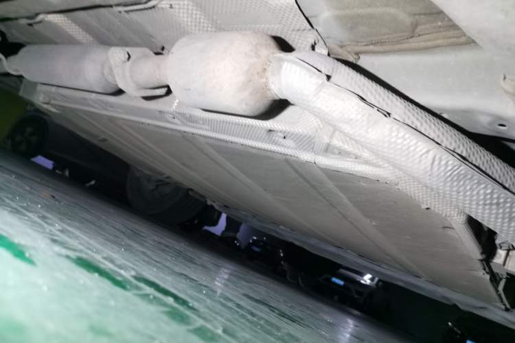 Used BYD Song PLUS New Energy 2021 DM-i 110KM Flagship Model Chassis Front Right