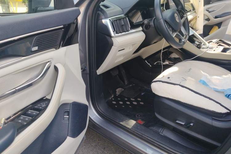 Used BYD Song PLUS New Energy 2021 DM-i 51KM Prestige Model Driver Seat