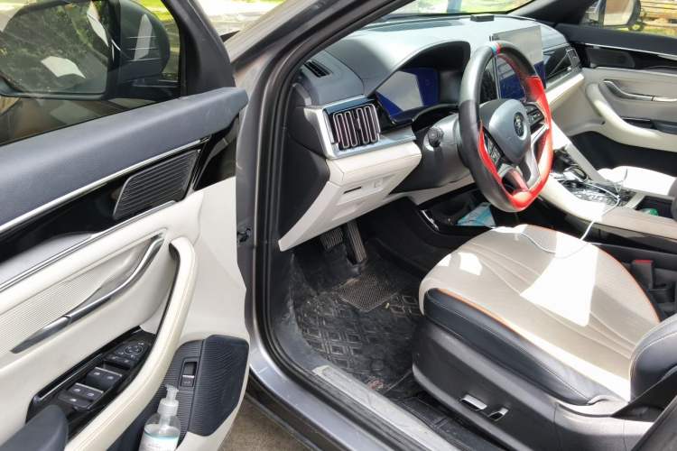 Used BYD Song PLUS New Energy 2021 DM-i 110KM Flagship PLUS Driver Seat