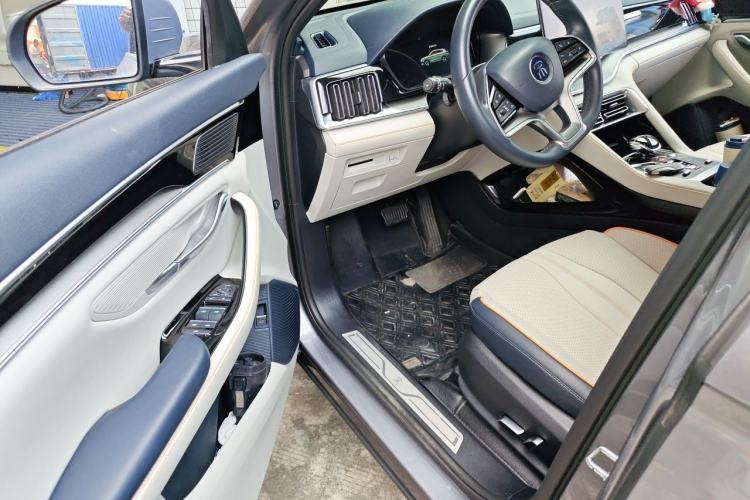 Used BYD Song PLUS New Energy 2021 DM-i 110KM Flagship PLUS Driver Seat