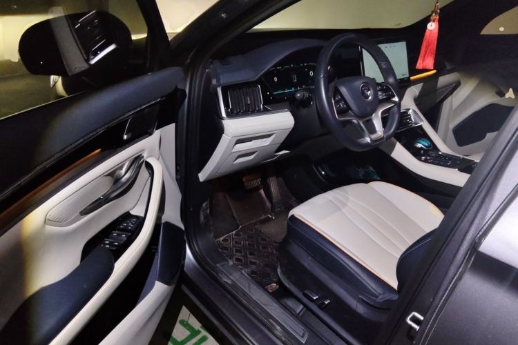 Used BYD Song PLUS New Energy 2021 DM-i 110KM Flagship PLUS Driver Seat