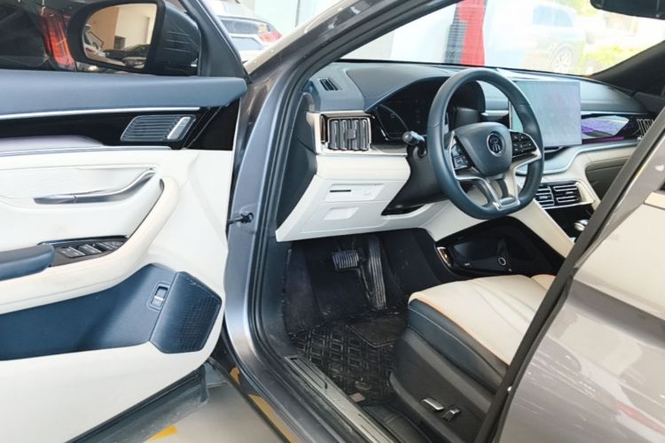 Used BYD Song PLUS New Energy 2021 EV Flagship Model Driver Seat