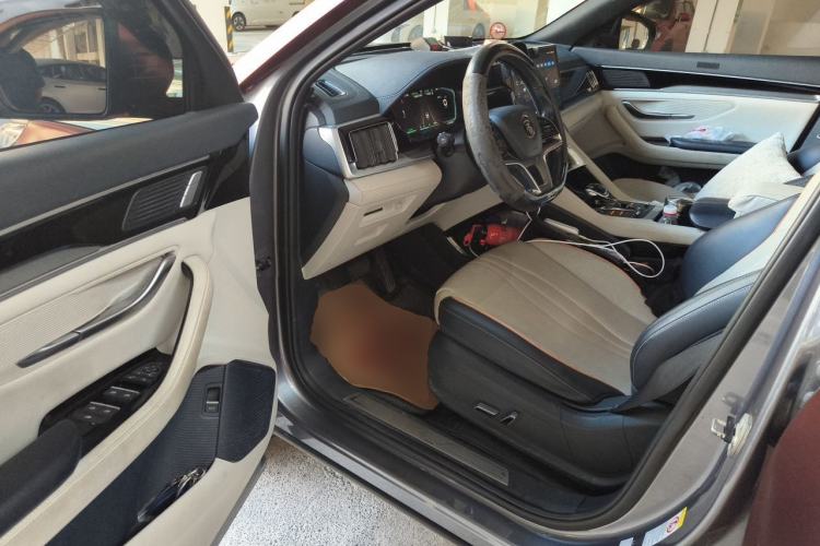 Used BYD Song PLUS New Energy 2021 EV Flagship Model Driver Seat
