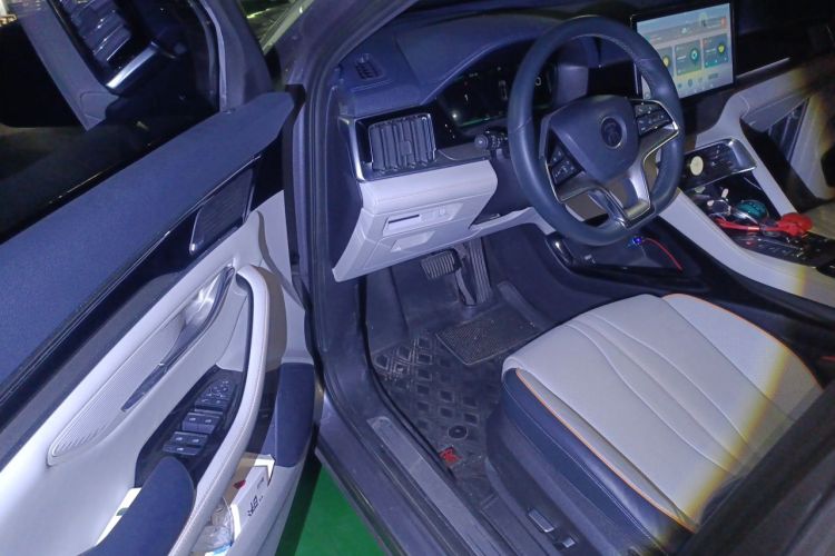 Used BYD Song PLUS New Energy 2021 DM-i 110KM Flagship PLUS Driver Seat