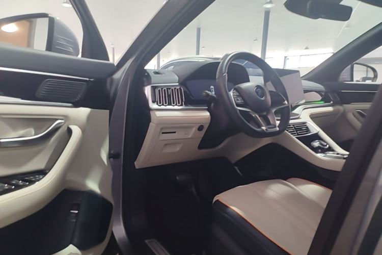 Used BYD Song PLUS New Energy 2021 DM-i 110KM Flagship PLUS Driver Seat