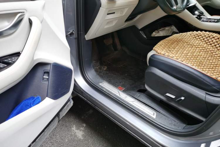 Used BYD Song PLUS New Energy 2021 DM-i 110KM Flagship PLUS Driver Seat