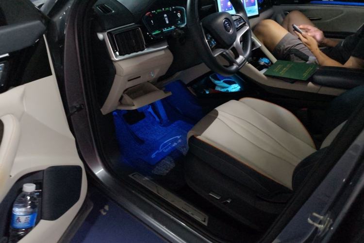 Used BYD Song PLUS New Energy 2021 EV Flagship Model Driver Seat