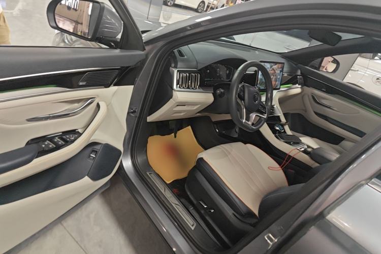 Used BYD Song PLUS New Energy 2021 DM-i 110KM Flagship PLUS Driver Seat