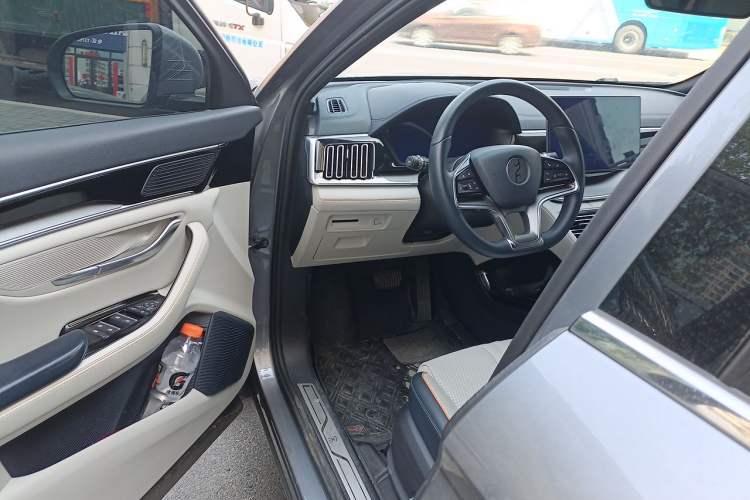 Used BYD Song PLUS New Energy 2021 DM-i 110KM Flagship PLUS Driver Seat
