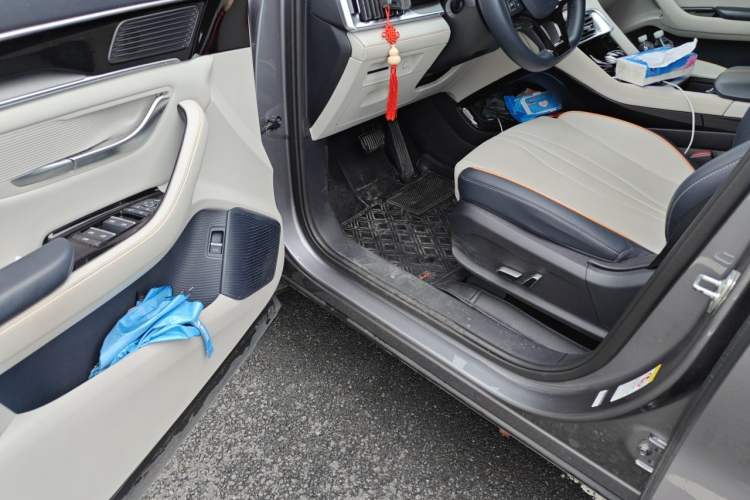 Used BYD Song PLUS New Energy 2021 DM-i 110KM Flagship Model Driver Seat
