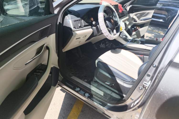 Used BYD Song PLUS New Energy 2021 DM-i 110KM Flagship PLUS Driver Seat