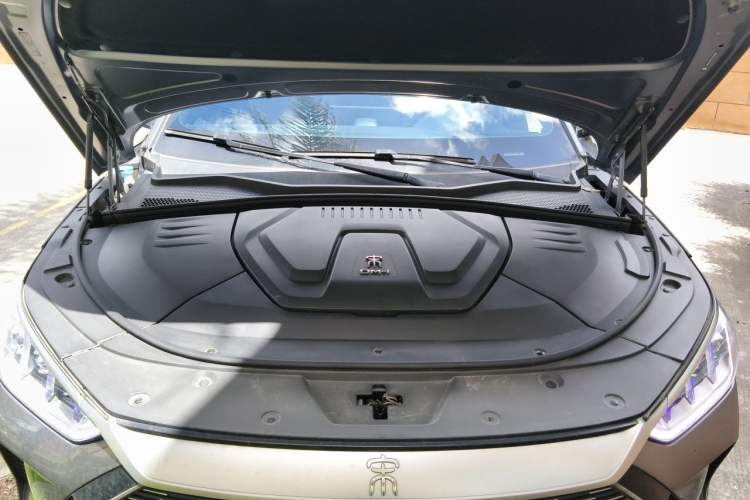 Used BYD Song PLUS New Energy 2021 DM-i 110KM Flagship PLUS Engine Bay