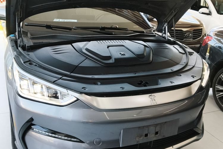 Used BYD Song PLUS New Energy 2021 EV Flagship Model Engine Bay