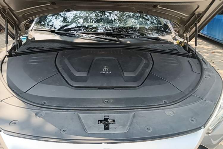 Used BYD Song PLUS New Energy 2021 DM-i 51KM Prestige Model Engine Bay
