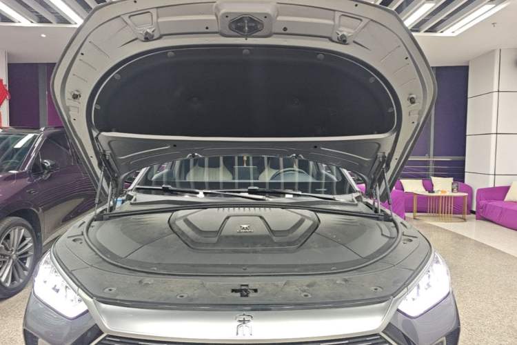 Used BYD Song PLUS New Energy 2021 DM-i 110KM Flagship PLUS Engine Bay