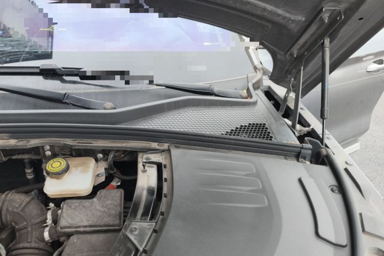 Used BYD Song PLUS New Energy 2021 DM-i 110KM Flagship PLUS 5G Edition Engine Bay Left