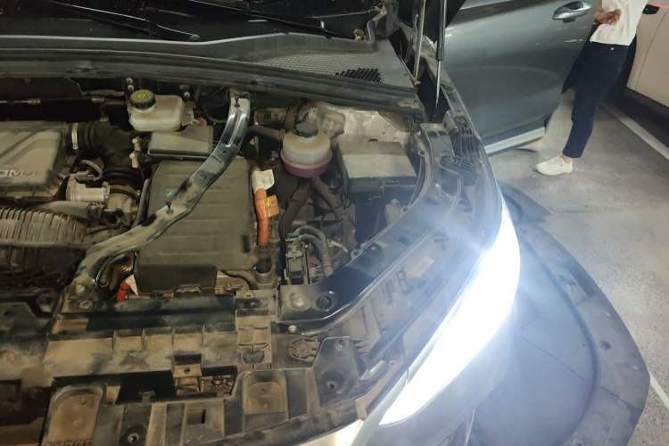 Used BYD Song PLUS New Energy 2021 DM-i 110KM Flagship Model Engine Bay Left