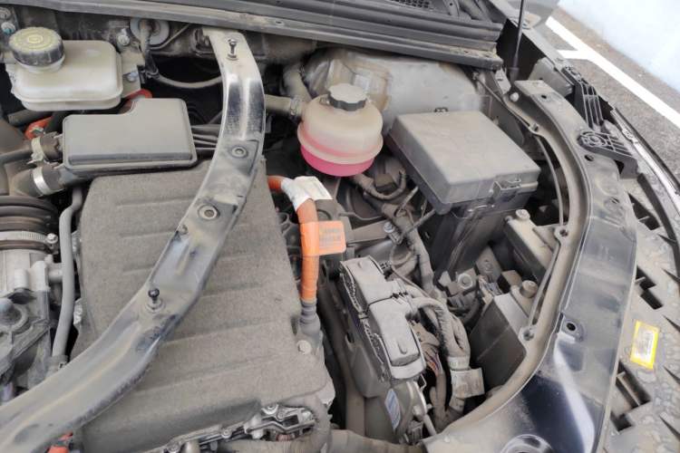 Used BYD Song PLUS New Energy 2021 DM-i 51KM Prestige Model Engine Bay Left