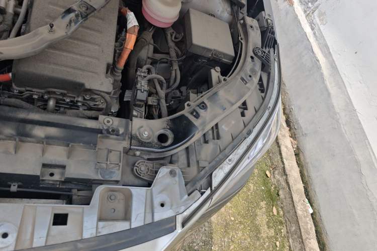 Used BYD Song PLUS New Energy 2021 DM-i 110KM Flagship PLUS Engine Bay Left