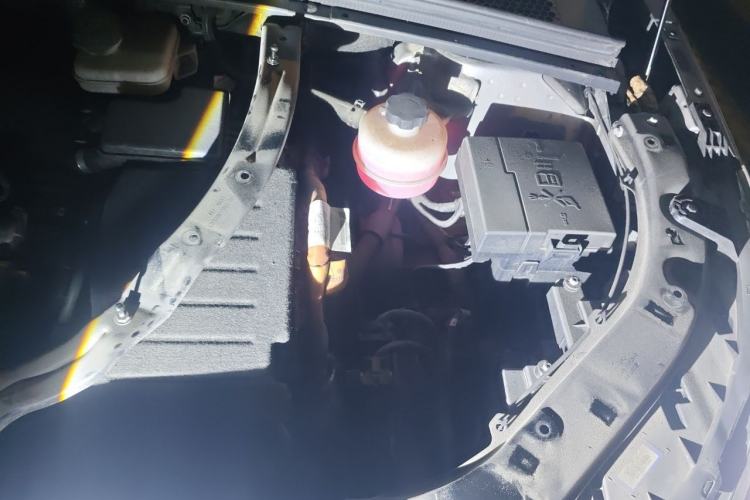 Used BYD Song PLUS New Energy 2021 DM-i 110KM Flagship PLUS Engine Bay Left