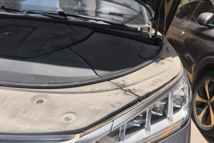 Used BYD Song PLUS New Energy 2021 DM-i 110KM Flagship Model Engine Bay Left