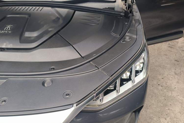 Used BYD Song PLUS New Energy 2021 DM-i 51KM Prestige Model Engine Bay Left