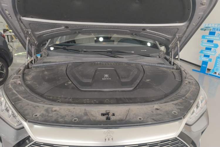 Used BYD Song PLUS New Energy 2021 DM-i 110KM Flagship Model Engine Bay