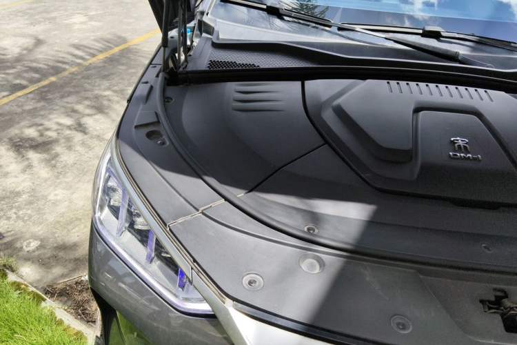 Used BYD Song PLUS New Energy 2021 DM-i 110KM Flagship PLUS Engine Bay Right