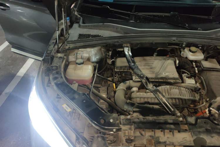 Used BYD Song PLUS New Energy 2021 DM-i 110KM Flagship Model Engine Bay Right