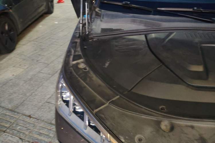 Used BYD Song PLUS New Energy 2021 DM-i 110KM Flagship PLUS Engine Bay Right