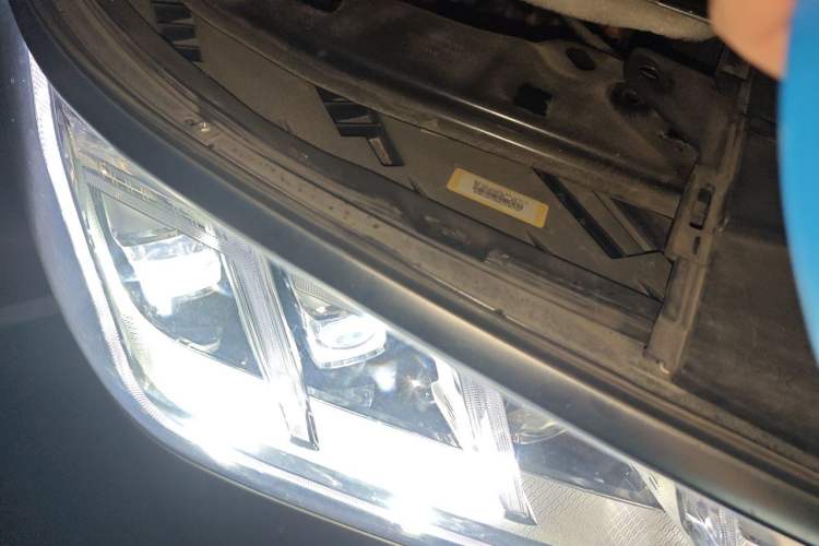 Used BYD Song PLUS New Energy 2021 DM-i 110KM Flagship Model Engine Bay Right