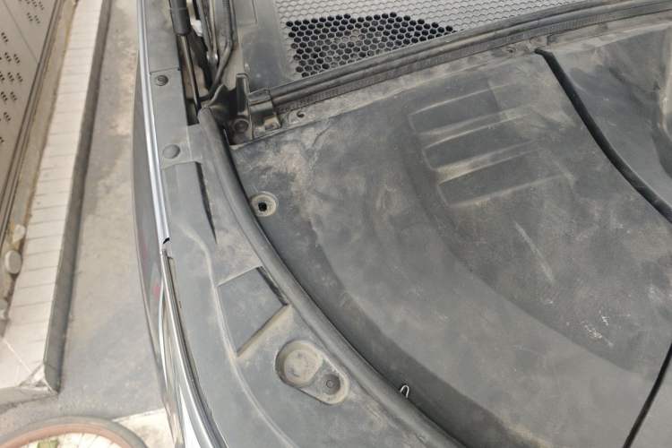 Used BYD Song PLUS New Energy 2021 DM-i 110KM Flagship Model Engine Bay Right