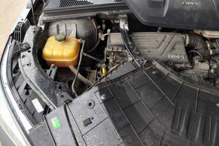 Used BYD Song PLUS New Energy 2021 DM-i 51KM Prestige Model Engine Bay Right