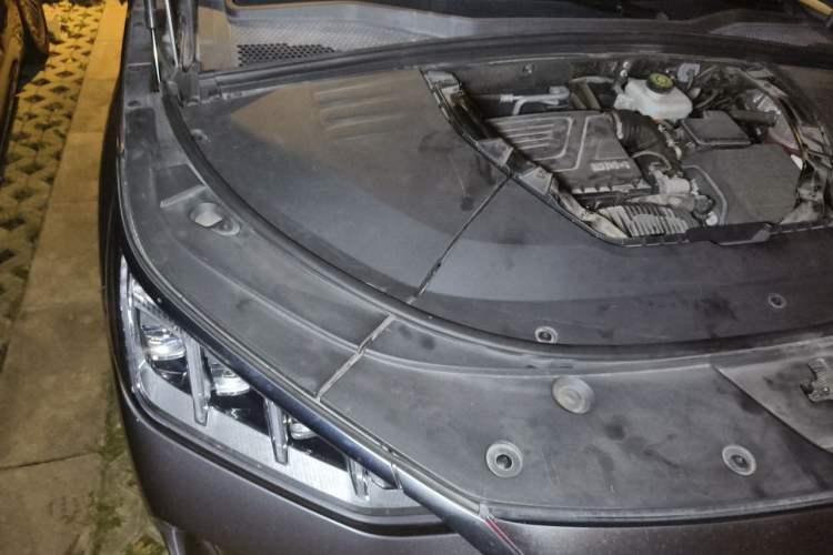 Used BYD Song PLUS New Energy 2021 DM-i 110KM Flagship PLUS Engine Bay Right
