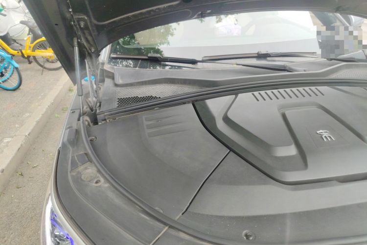 Used BYD Song PLUS New Energy 2021 EV Flagship Model Engine Bay Right