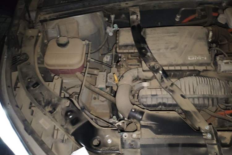 Used BYD Song PLUS New Energy 2021 DM-i 110KM Flagship PLUS Engine Bay Right
