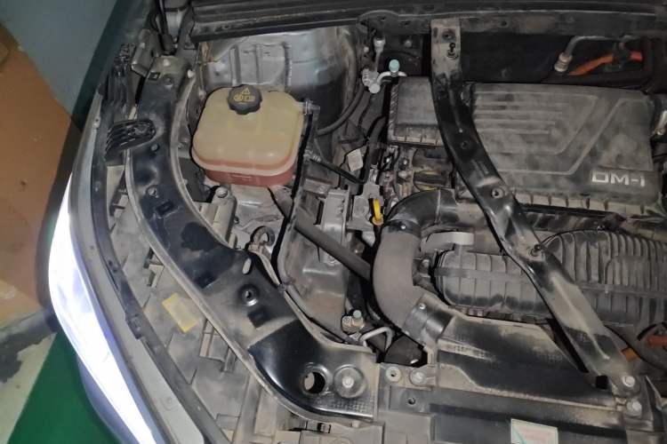 Used BYD Song PLUS New Energy 2021 DM-i 51KM Prestige Model Engine Bay Right