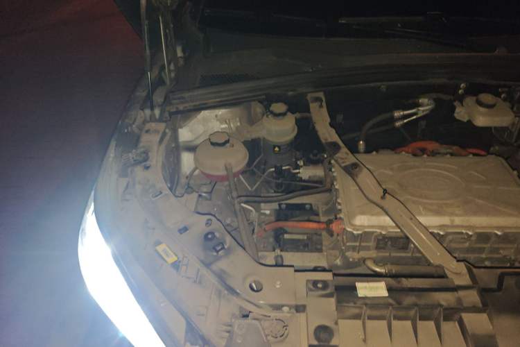 Used BYD Song PLUS New Energy 2021 EV Deluxe Model Engine Bay Right