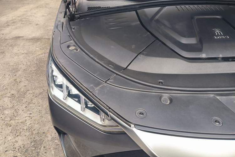 Used BYD Song PLUS New Energy 2021 DM-i 51KM Prestige Model Engine Bay Right