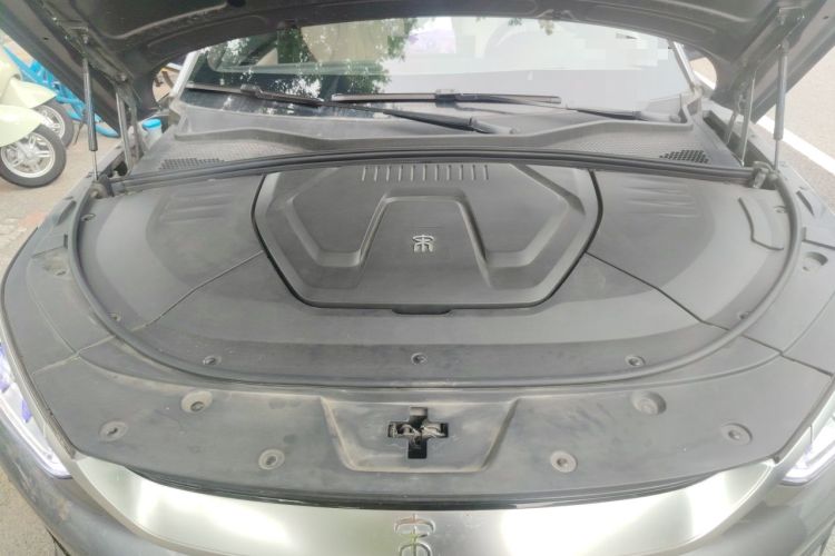 Used BYD Song PLUS New Energy 2021 EV Flagship Model Engine Bay
