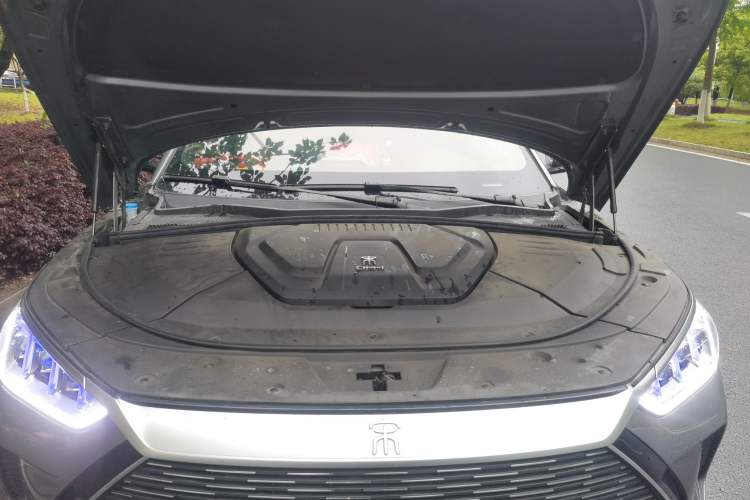 Used BYD Song PLUS New Energy 2021 DM-i 110KM Flagship Model Engine Bay